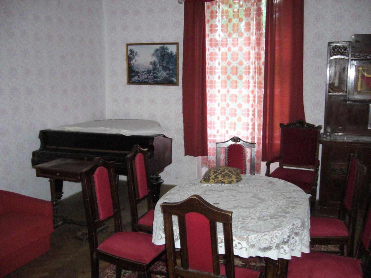 Kalmar Vendeghaz-Vadaszhaz Tornyiszentmiklos Bagian luar foto
